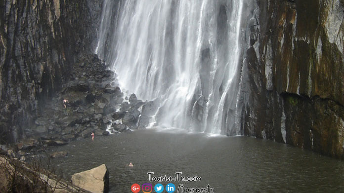 Thalaiyar waterfalls bottom